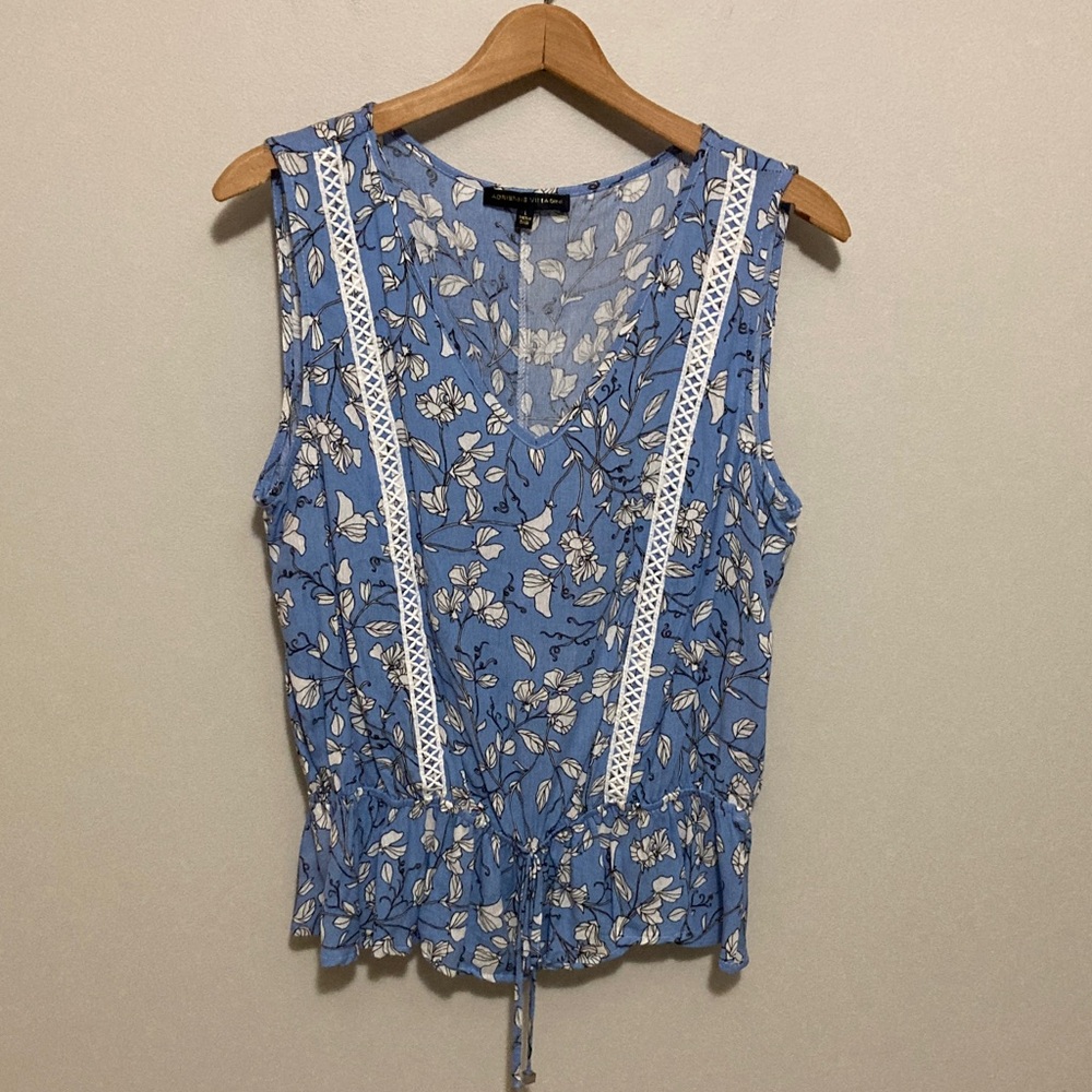 Adrienne Vittadini Blue Floral Lace Trim Tank Top Sleeveless Blouse, Size Large